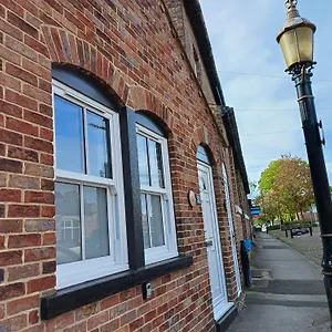 Charming 2-bed In Holiday home Ripon